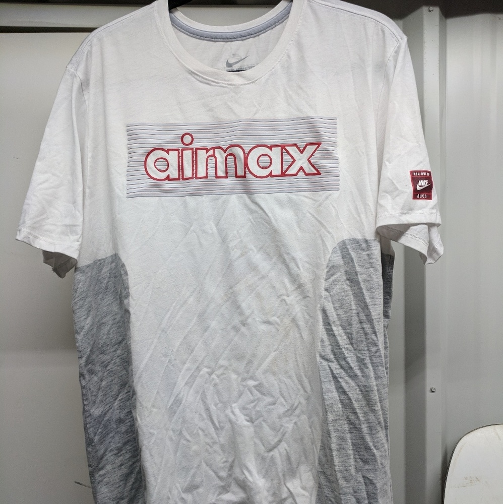 Nike Air Max running tee